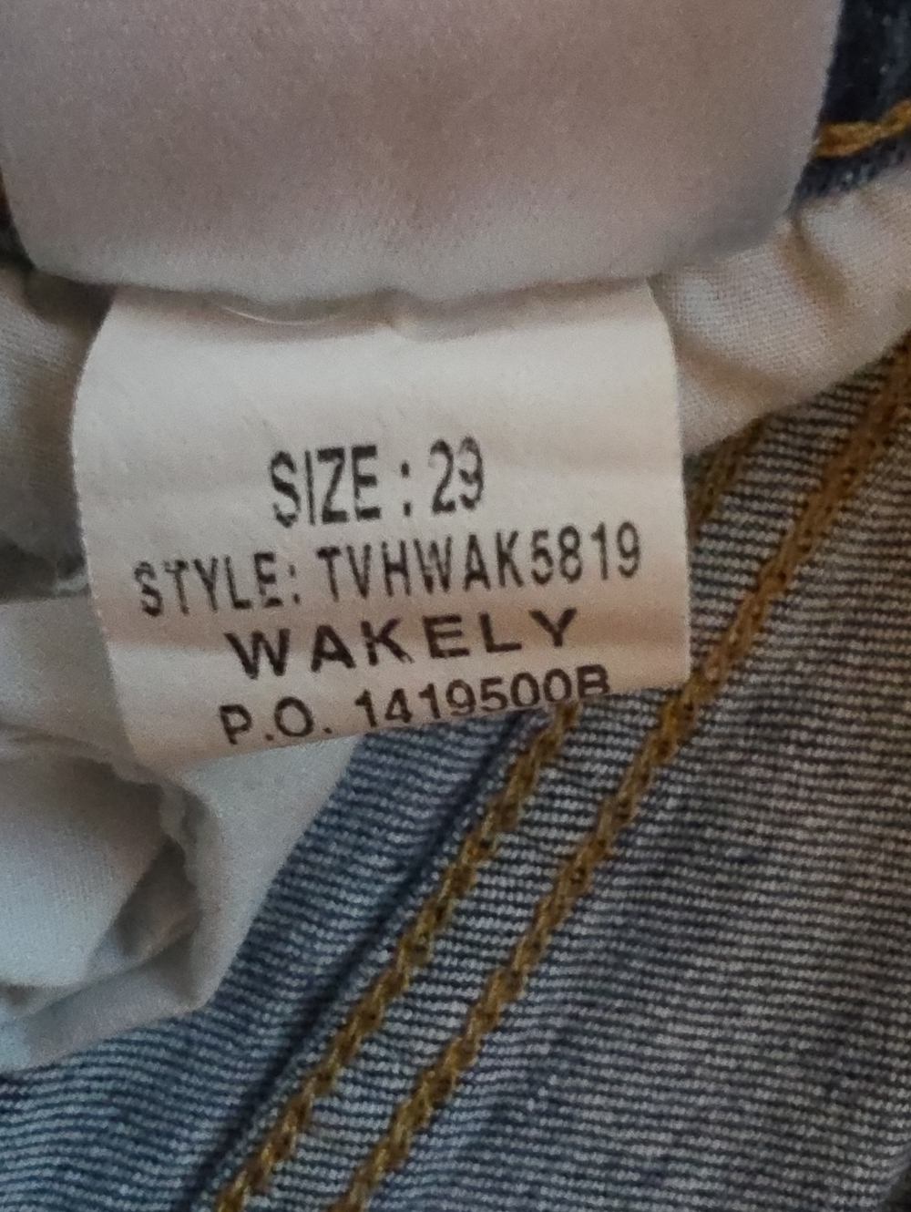 Joe's Jeans Women's Distressed Boyfriend Jeans in Medium Blue - Picture 4 of 4